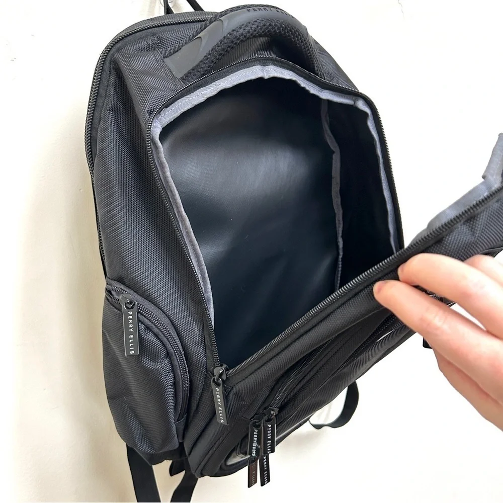 Perry Ellis Unisex M146 Black Business Laptop Backpack